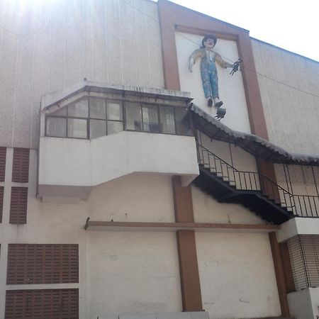 Kalyān Girija Payyade Hotel מראה חיצוני תמונה