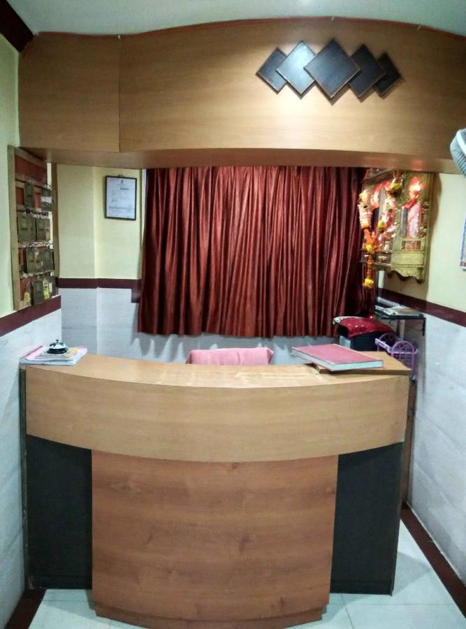 Kalyān Girija Payyade Hotel מראה חיצוני תמונה