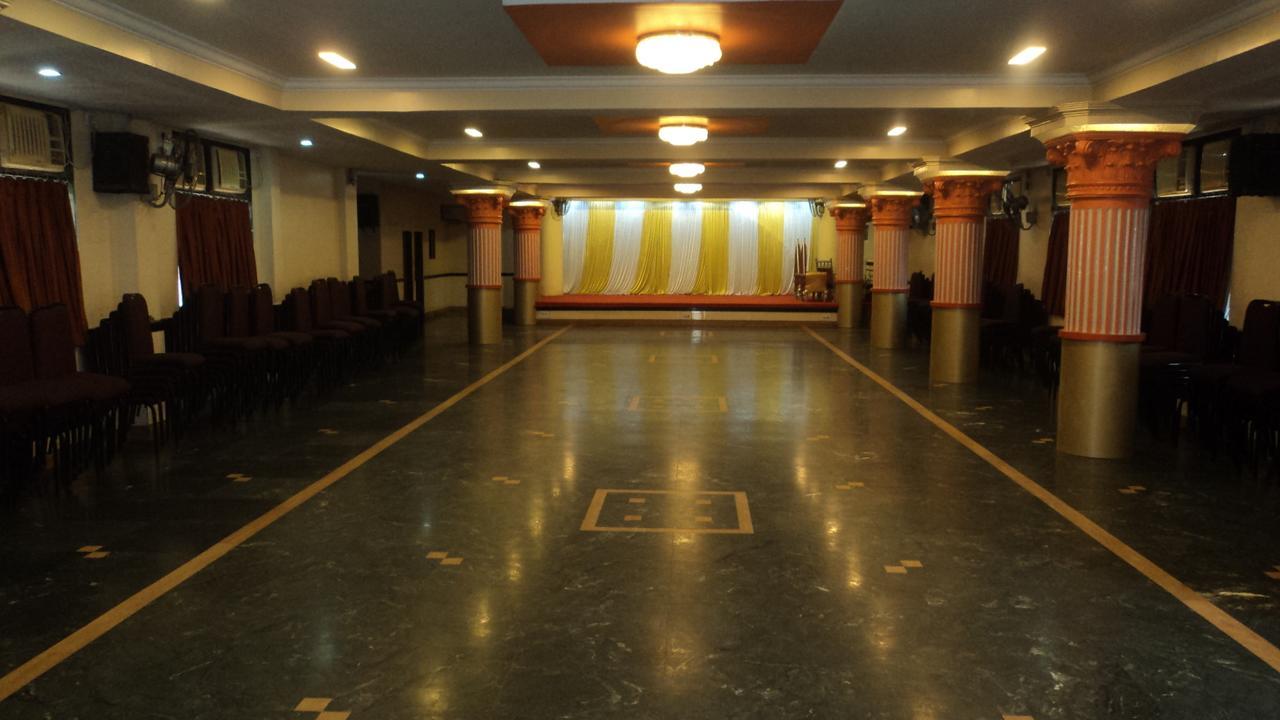 Kalyān Girija Payyade Hotel מראה חיצוני תמונה