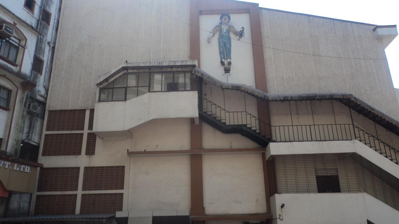 Kalyān Girija Payyade Hotel מראה חיצוני תמונה